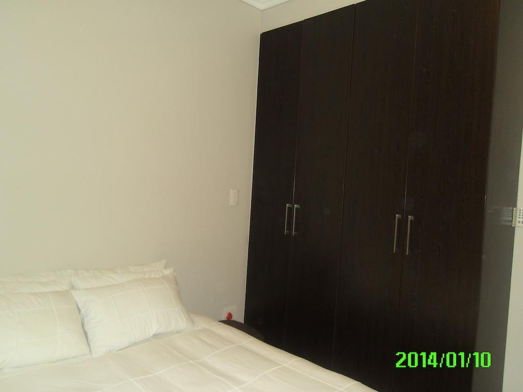 Lily'S Haven Apartment Durban Room photo